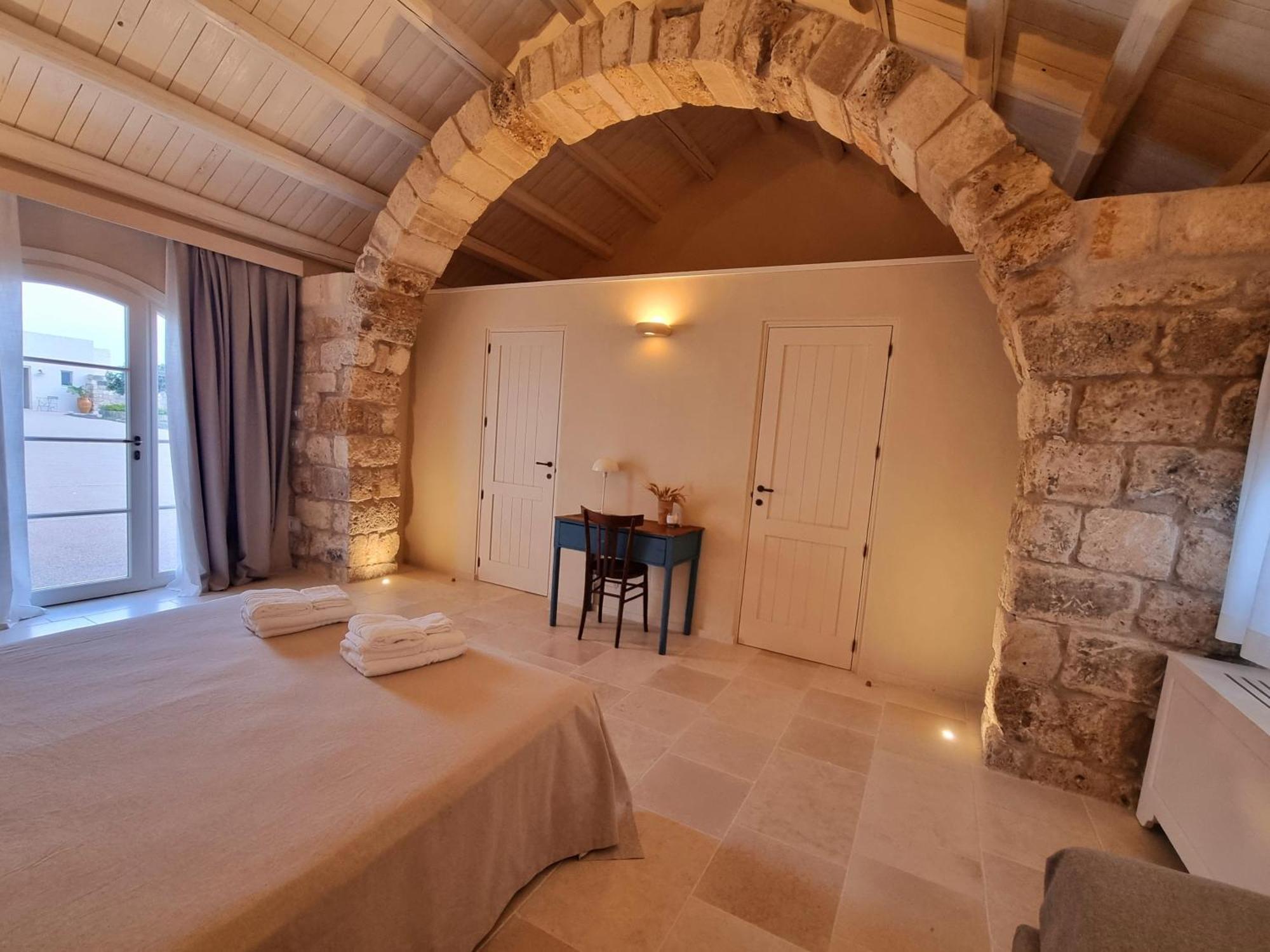 Masseria Vaccaro By Raro Villas - Self Check-In Бриндизи Номер фото